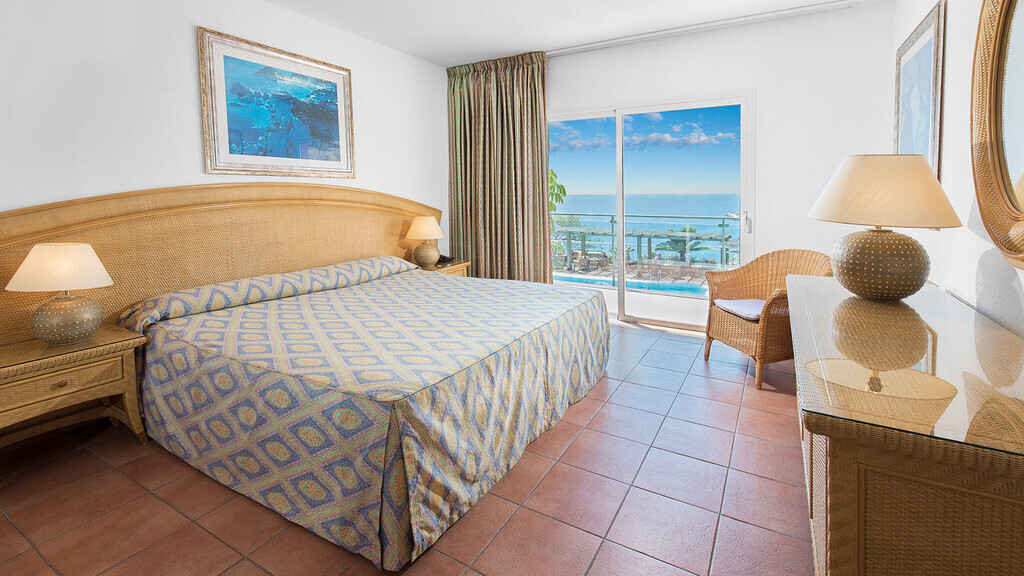 Mogan Princess and Beach Club